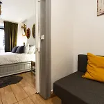 In Bairro Alto 3 - Charm Appartamento Lisbona